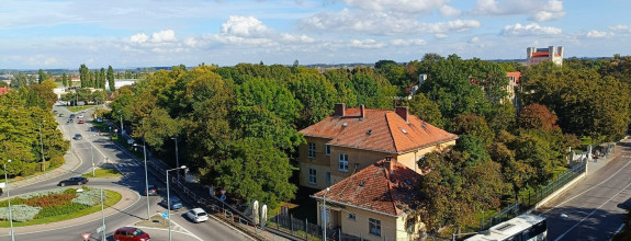 PREDAJ : 3 izbový byt s balkónom, 82 m², Hlavná ulica, GALANTA